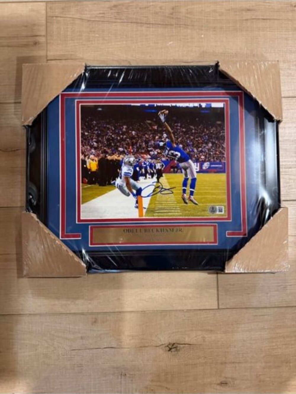 Odell Beckham Jr signed autographed New York Giants Catch Photo Framed Beckett
